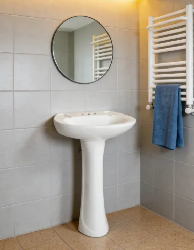 Ceramic Pedestal Bathroom Sinks For Wholesale & Hotel Projects — OEM Manufacturer, Tangshan